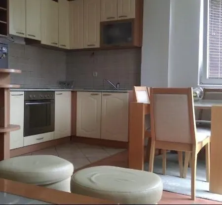Elena's - 1 Min From The Ohrid
